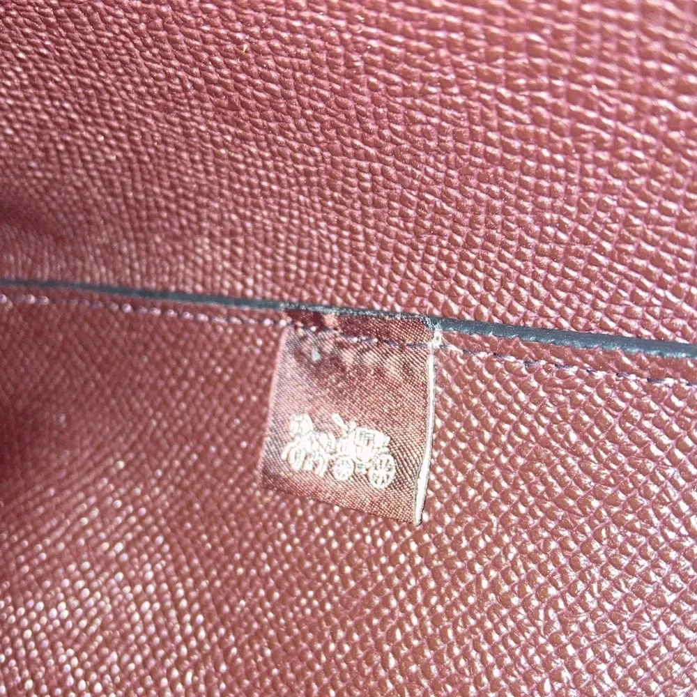 Coach Black Leather day tote Bag with detachable clutch and gold accents . - Picture 8 of 9